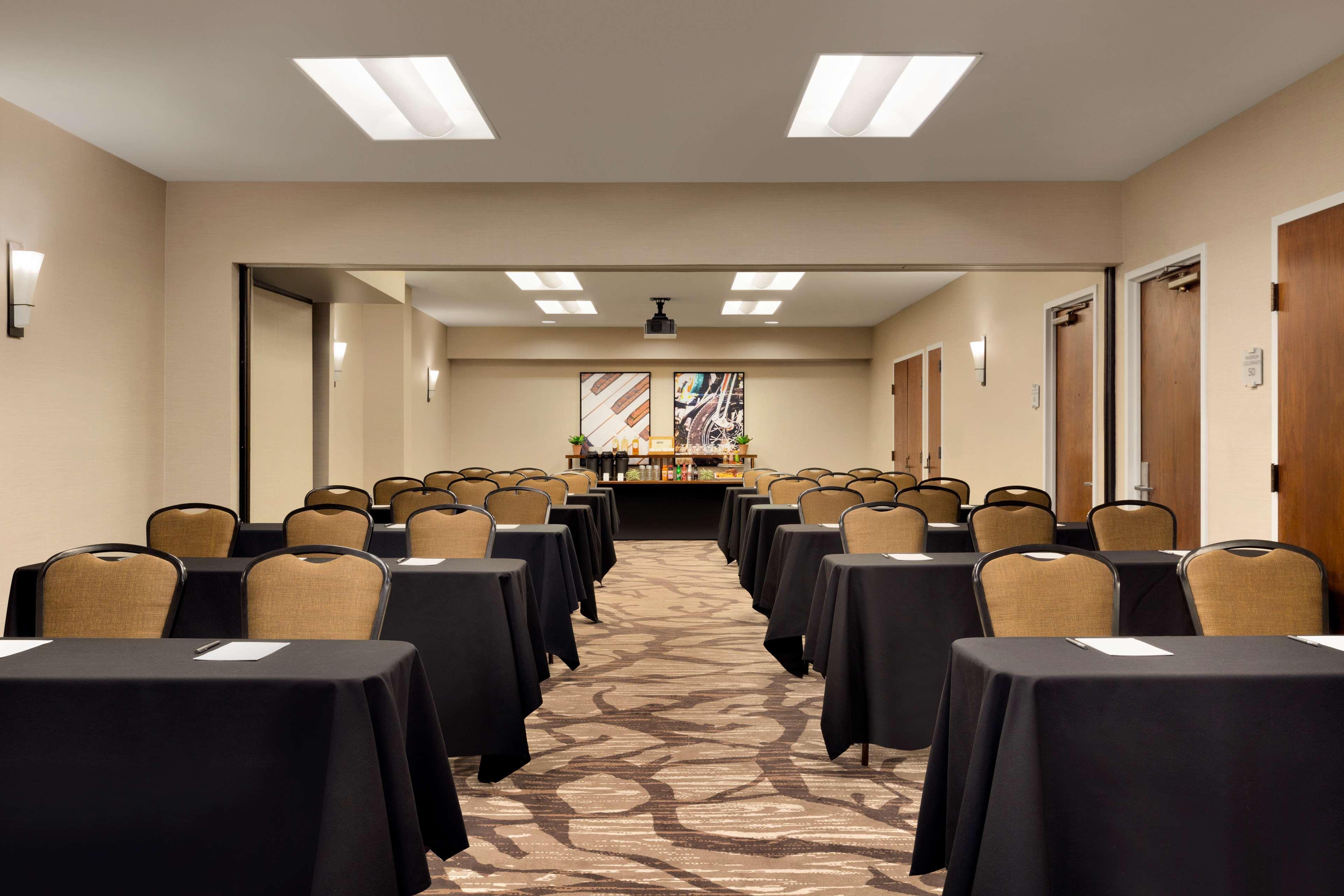 Embassy Suites By Hilton Austin Downtown South Congress מראה חיצוני תמונה
