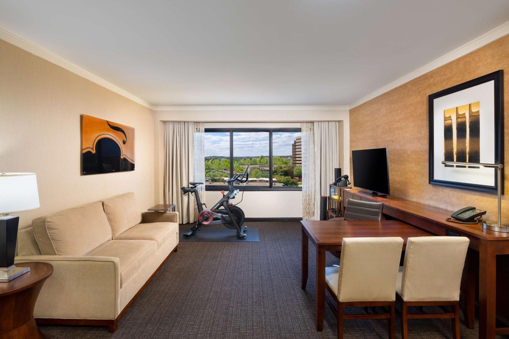 Embassy Suites By Hilton Austin Downtown South Congress מראה חיצוני תמונה