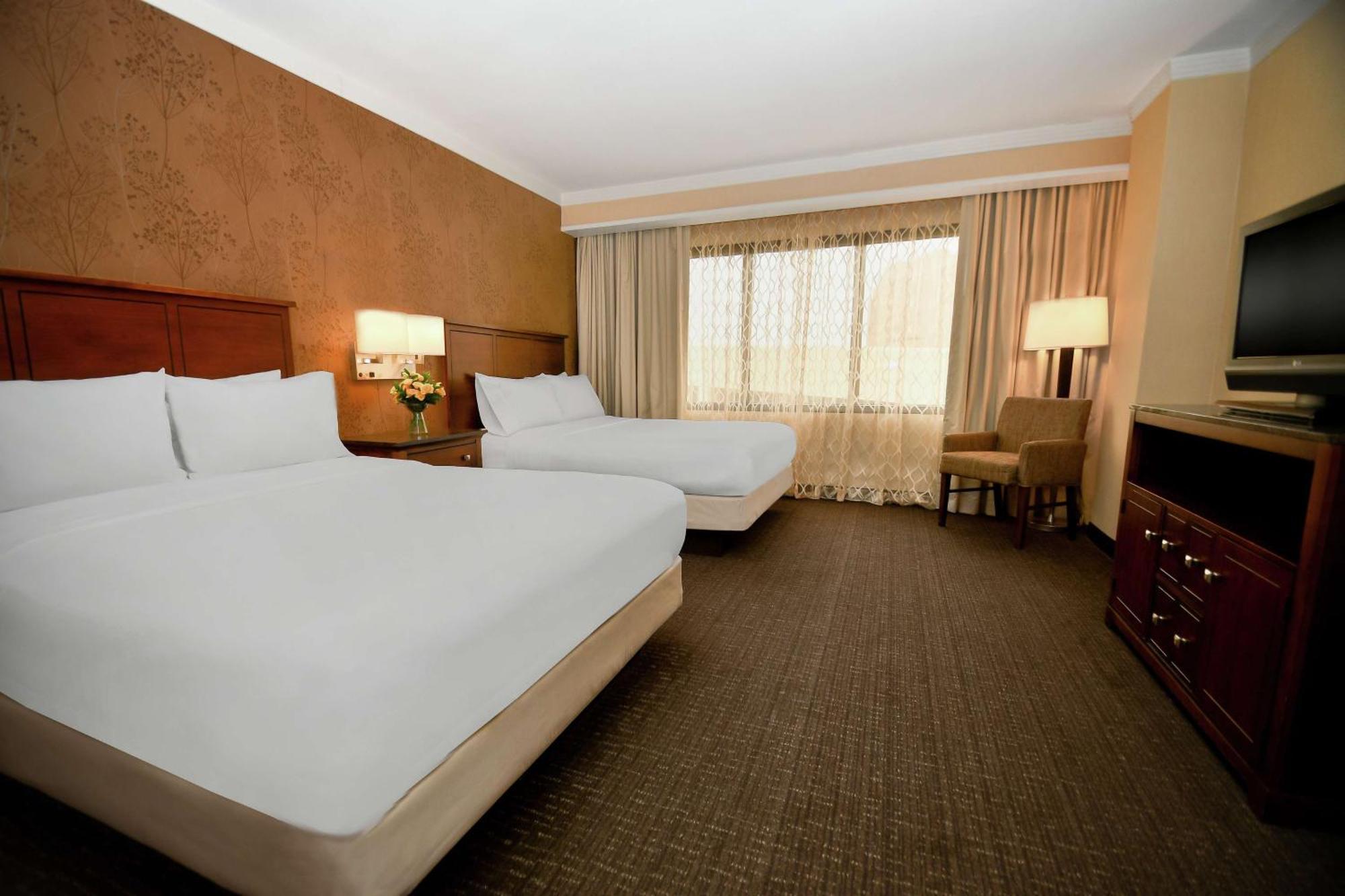 Embassy Suites By Hilton Austin Downtown South Congress מראה חיצוני תמונה