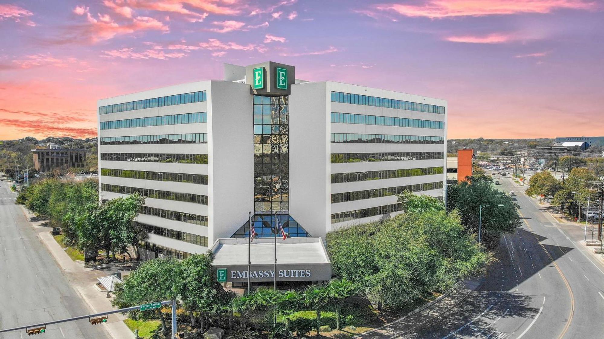 Embassy Suites By Hilton Austin Downtown South Congress מראה חיצוני תמונה